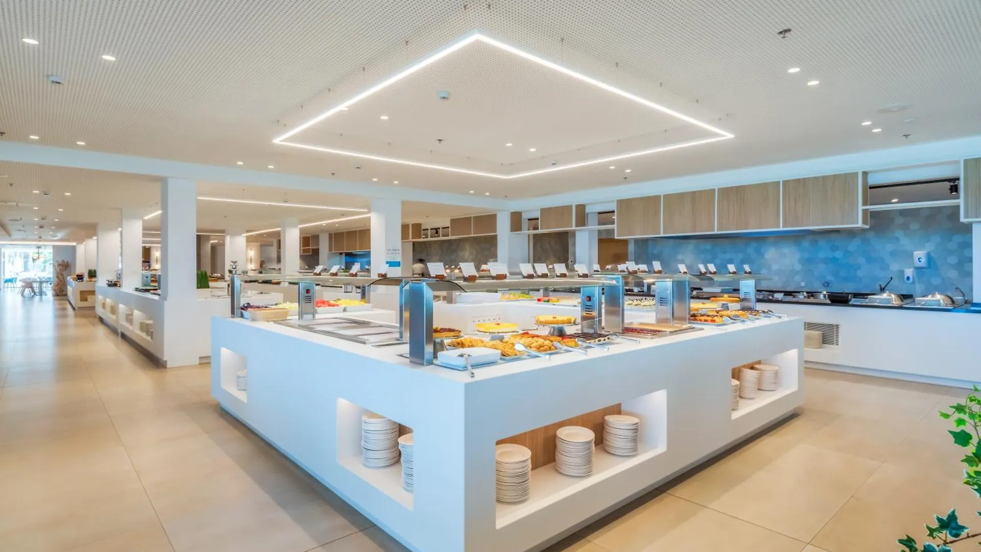 **** Aparthotel Playa Esperanza Resort Affiliated By Melia Playa de Muro  Spain