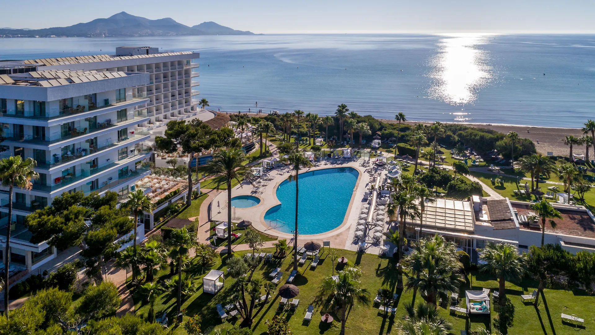 **** Lägenhetshotell Playa Esperanza Resort Affiliated By Melia Playa de Muro  Spanien